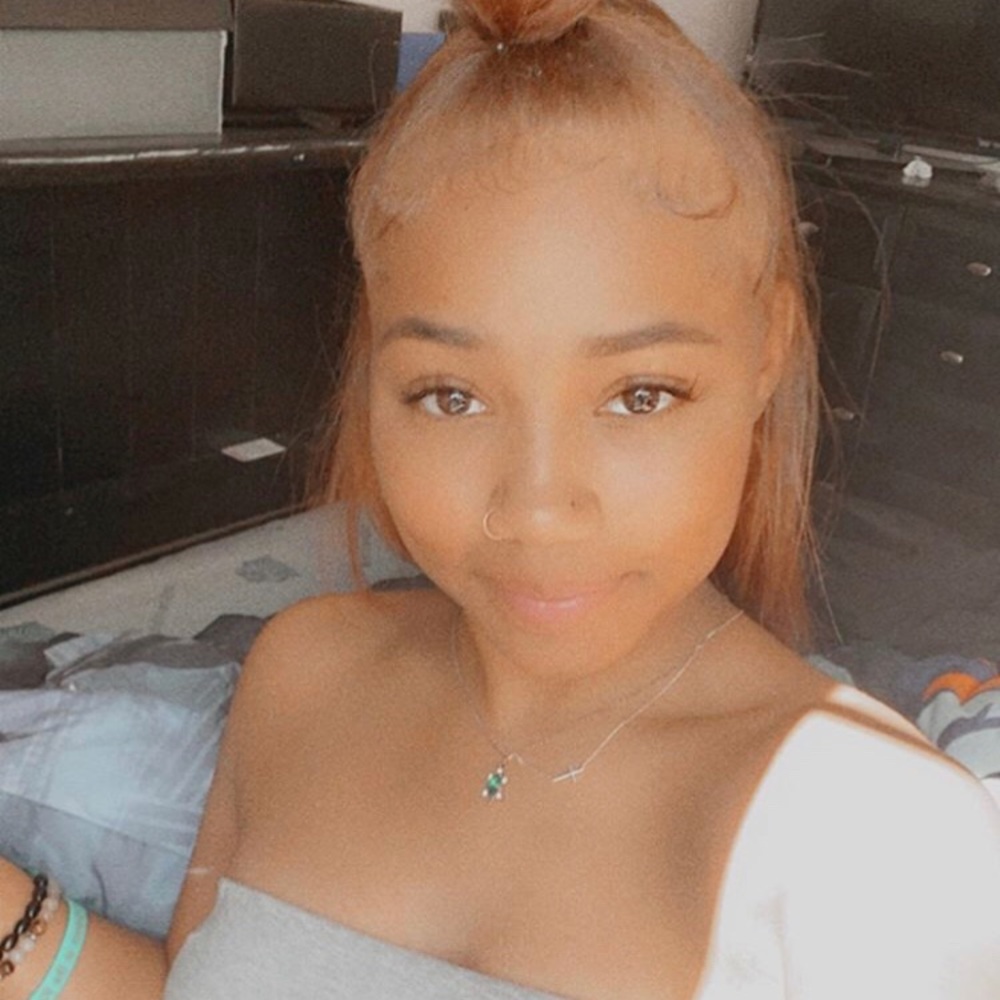 Meet your Posher, Sasha